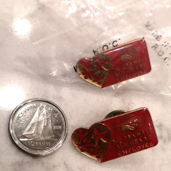 BC Transit Pin - Picture 2 of 2